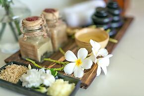 FLC Luxury Hotel Samson