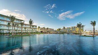 FLC Luxury Hotel Samson