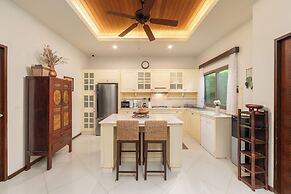 Kokyang Estate by Tropiclook