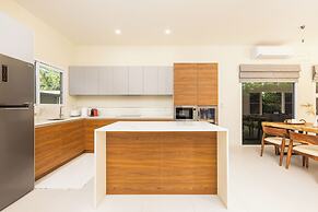 Kokyang Estate by Tropiclook