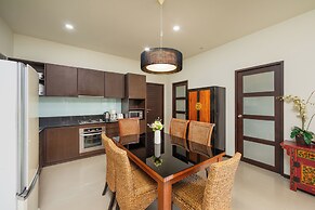 Kokyang Estate by Tropiclook