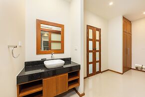 Kokyang Estate by Tropiclook