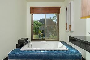 Kokyang Estate by Tropiclook