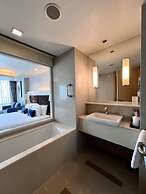 Sora Resort & Suites Sukhumvit