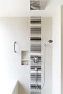 Sora Resort & Suites Sukhumvit