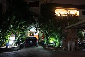 Accra Royal Castle Apartments & Suites