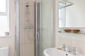 SACO Reading - Castle Crescent