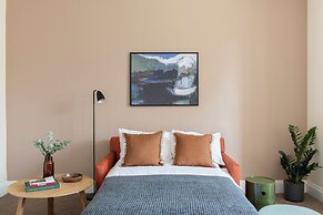 SACO Reading - Castle Crescent