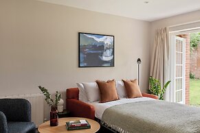 SACO Reading - Castle Crescent