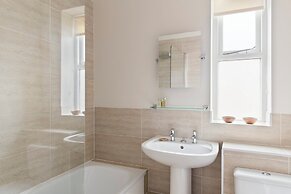 SACO Reading - Castle Crescent