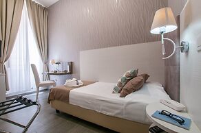 Elenoire Rooms & Suite