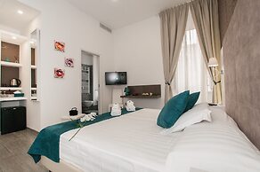 Elenoire Rooms & Suite