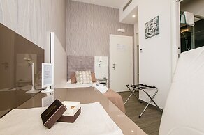 Elenoire Rooms & Suite