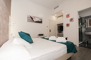 Elenoire Rooms & Suite