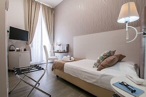 Elenoire Rooms & Suite