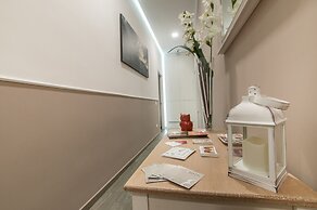 Elenoire Rooms & Suite