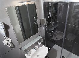 Elenoire Rooms & Suite