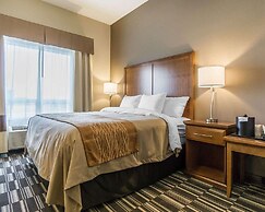 Comfort Inn & Suites Edmonton International Airport