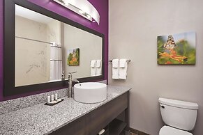 La Quinta Inn & Suites by Wyndham Springfield IL