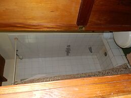 Harding Hall Hideaway