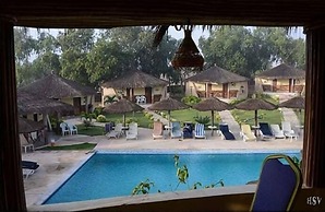 Hotel & Campement du Lac Rose