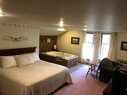 Oak Valley Inn & Suites
