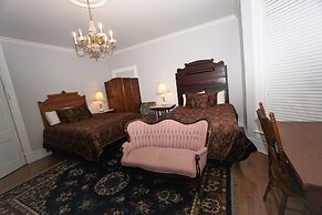 1895 Washington Hotel