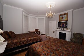 1895 Washington Hotel