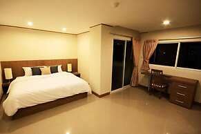 The Chateau Luxury Serviced Apartment