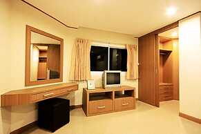 The Chateau Luxury Serviced Apartment