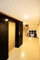 The Chateau Luxury Serviced Apartment