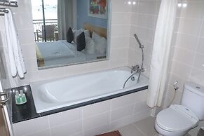 LAPRIMA Hotel Flores