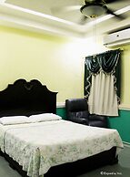 Kokomo's Suites Hotel