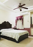 Kokomo's Suites Hotel