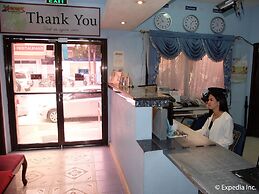 Kokomo's Suites Hotel