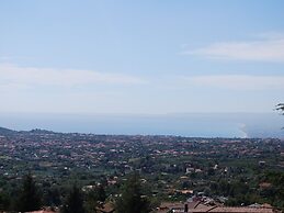 Etna Royal View