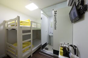 24 Guesthouse Myeongdong Town