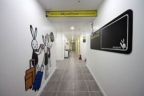 24 Guesthouse Myeongdong Town