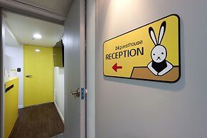 24 Guesthouse Myeongdong Town