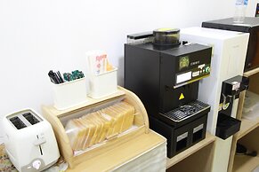 24 Guesthouse Myeongdong Town