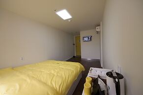 24 Guesthouse Myeongdong Town