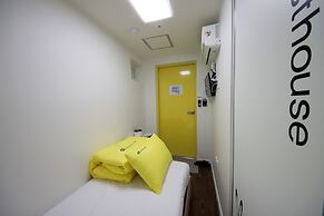 24 Guesthouse Myeongdong Town