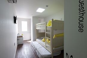 24 Guesthouse Myeongdong Town