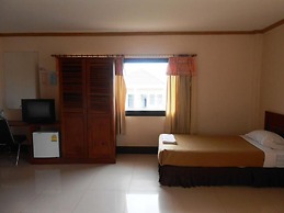Chaleunehoung Hotel
