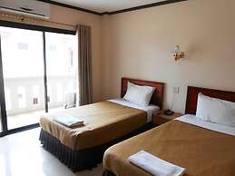 Chaleunehoung Hotel
