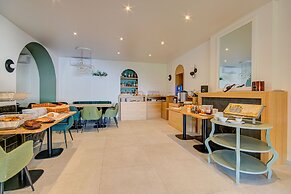 Hotel Restaurant La Corniche