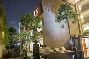 Transera Kamini Legian