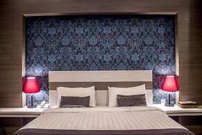 Transera Kamini Legian