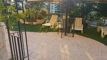 Marom Residence Romema