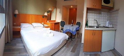 Marom Residence Romema